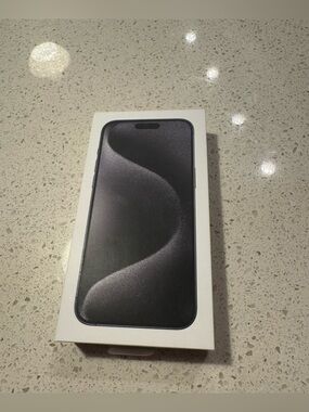 iPhone 15 Pro Max Black Titanium 256GB Empty Box - EMPTY
